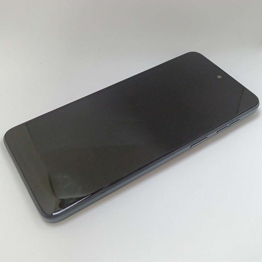 CELULAR MOTOROLA MOTO G55 5G XT2435-1(2024) 256 GB 8 GB RAM (SEMINUEVO)