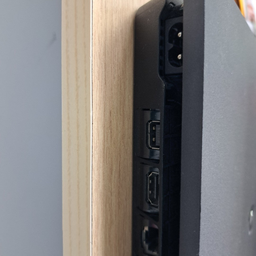 CONSOLA DE VIDEOJUEGO SONY PS4 SLIM 1 TB (SEMINUEVO)