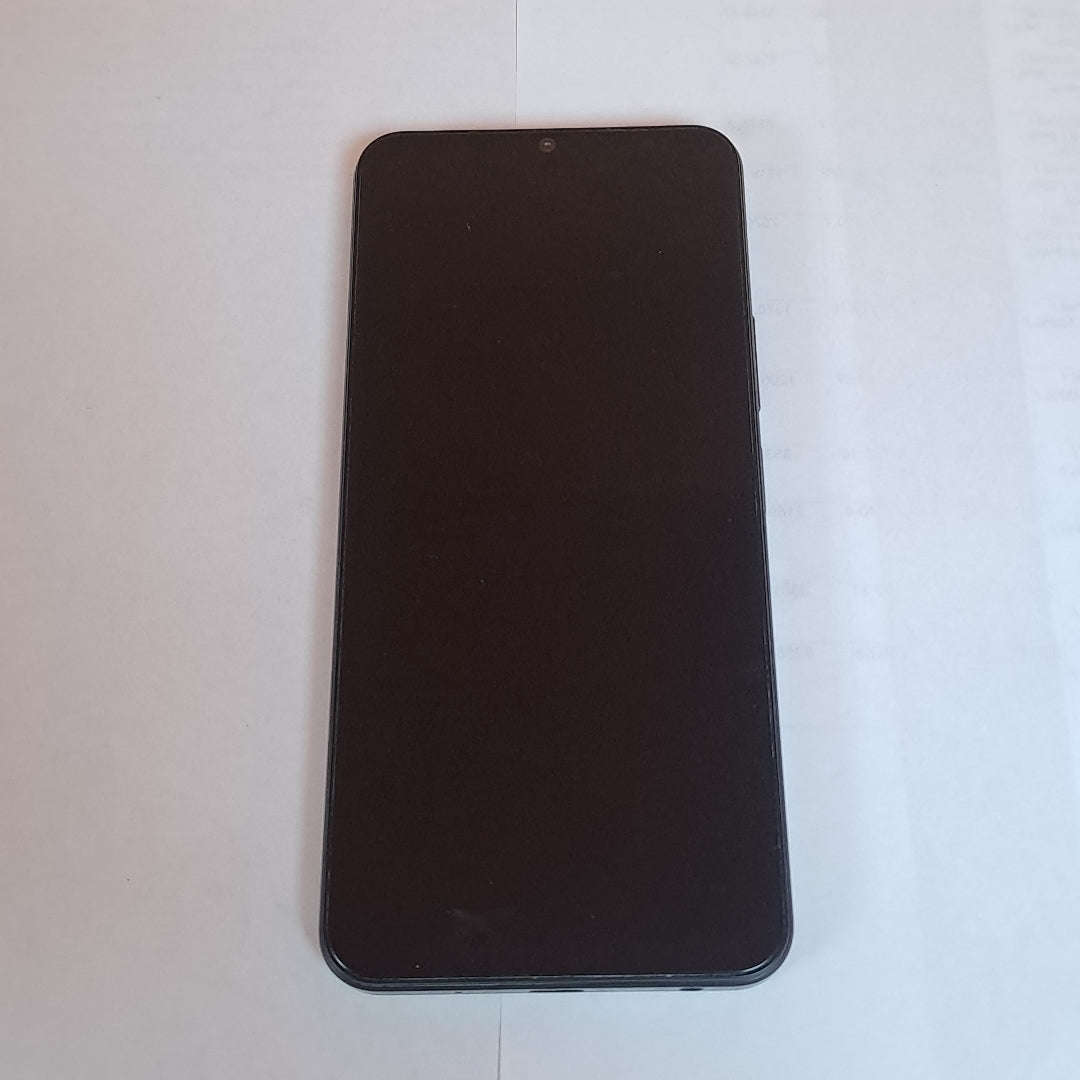 CELULAR VIVO Y18 V2333 256 GB 8 GB RAM (SEMINUEVO)