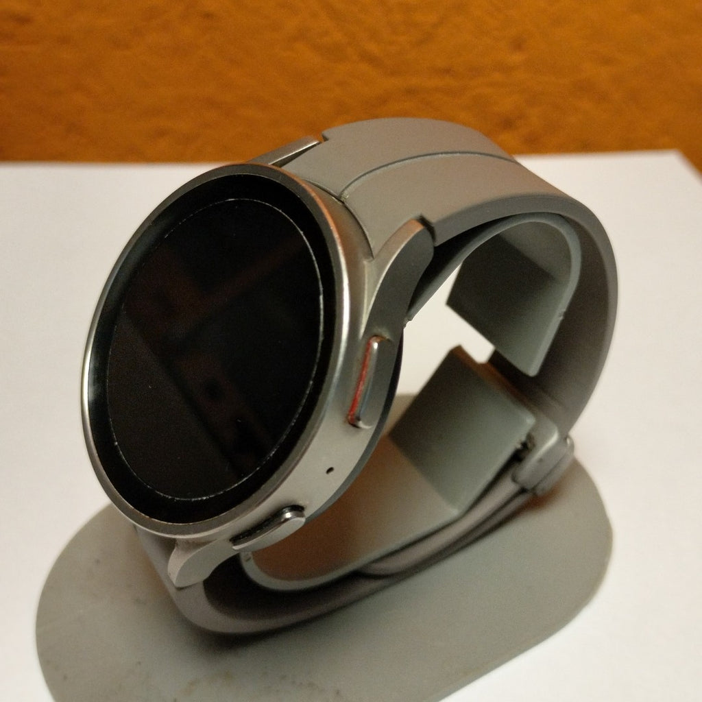 SMARTWATCH SAMSUNG GALAXY WATCH 5 PRO SM-R920 45 MM GPS (SEMINUEVO)
