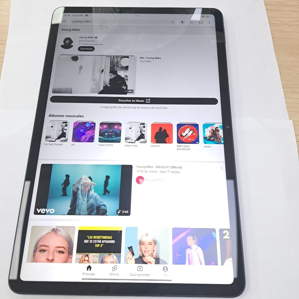 TABLETA XIAOMI POCO PAD 2405CPCFBG (2024) 256 GB 8 GB RAM (SEMINUEVO)