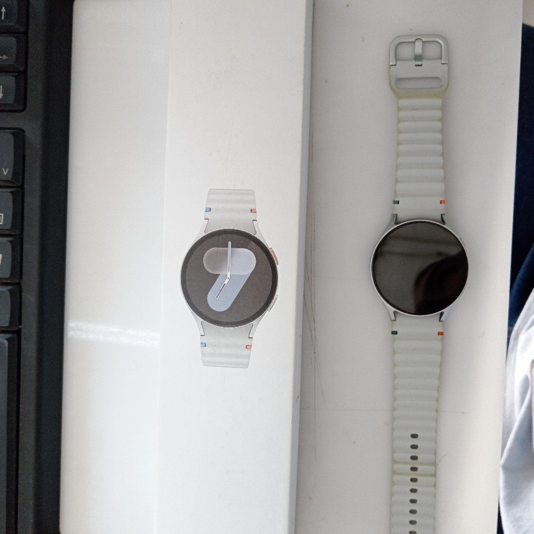 SMARTWATCH SAMSUNG GALAXY WATCH 7 SM-L310 44 MM GPS (SEMINUEVO)