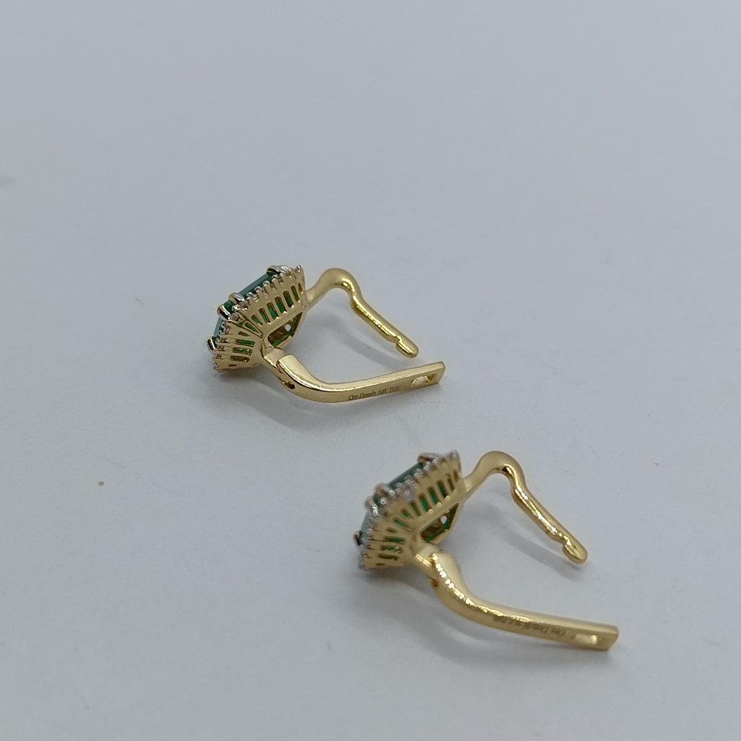 BROQUELES ORO 14K 3.9 (NUEVO)