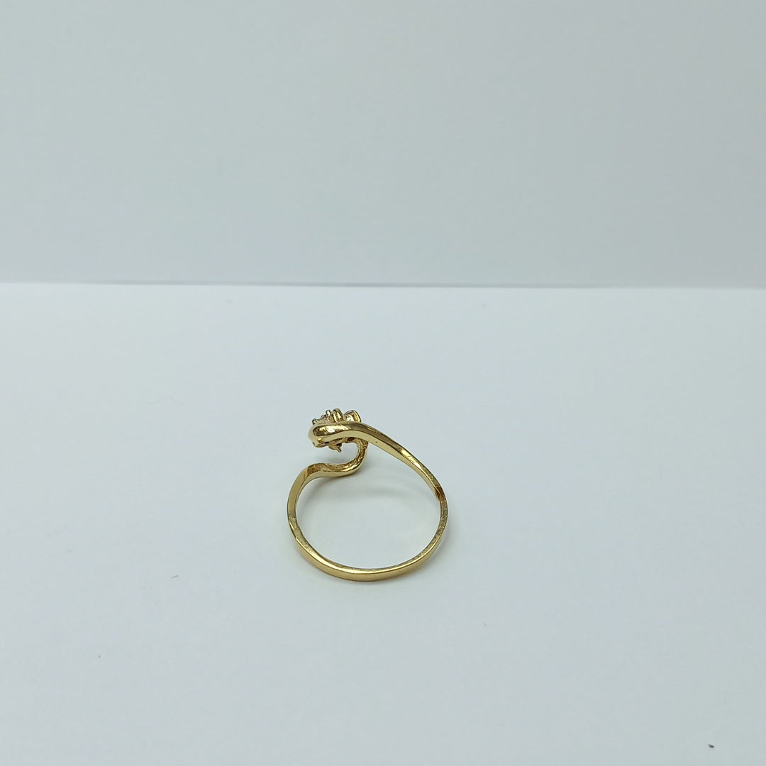 K1 2,20 GRMS 14 K ESPECIFICACIONES COMPLEMENTARIAS ANILLITO MTV FLOR CIRCONIAS Y (SEMINUEVO)