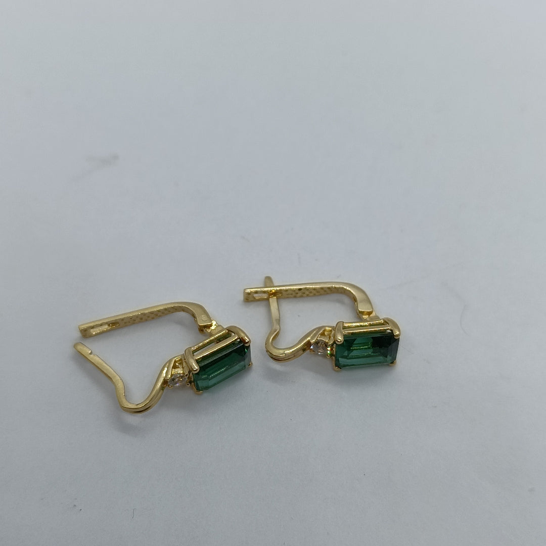 BROQUELES ORO 14K 3.4 (NUEVO)