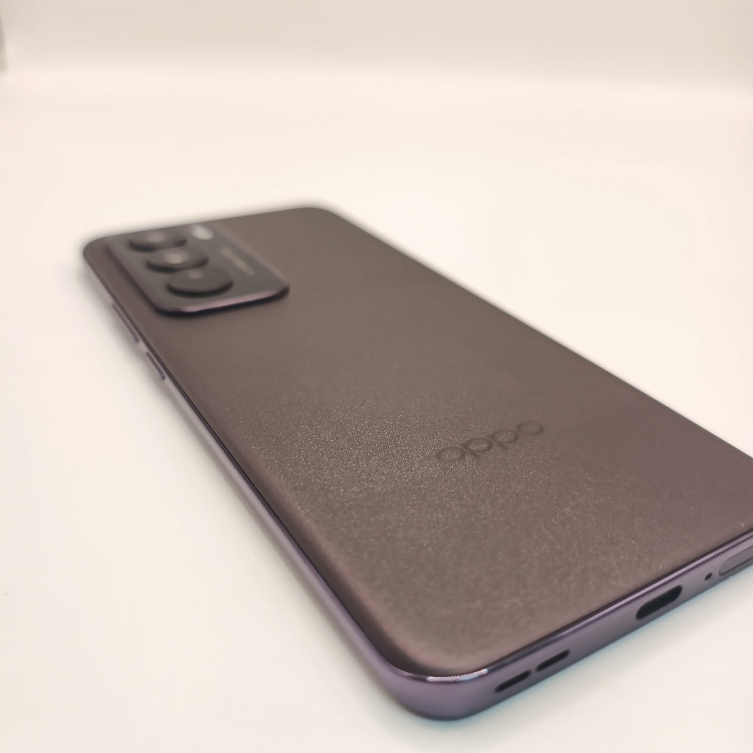 CELULAR OPPO   RENO12 5G CPH2625 (2024) 512 GB 12 GB RAM