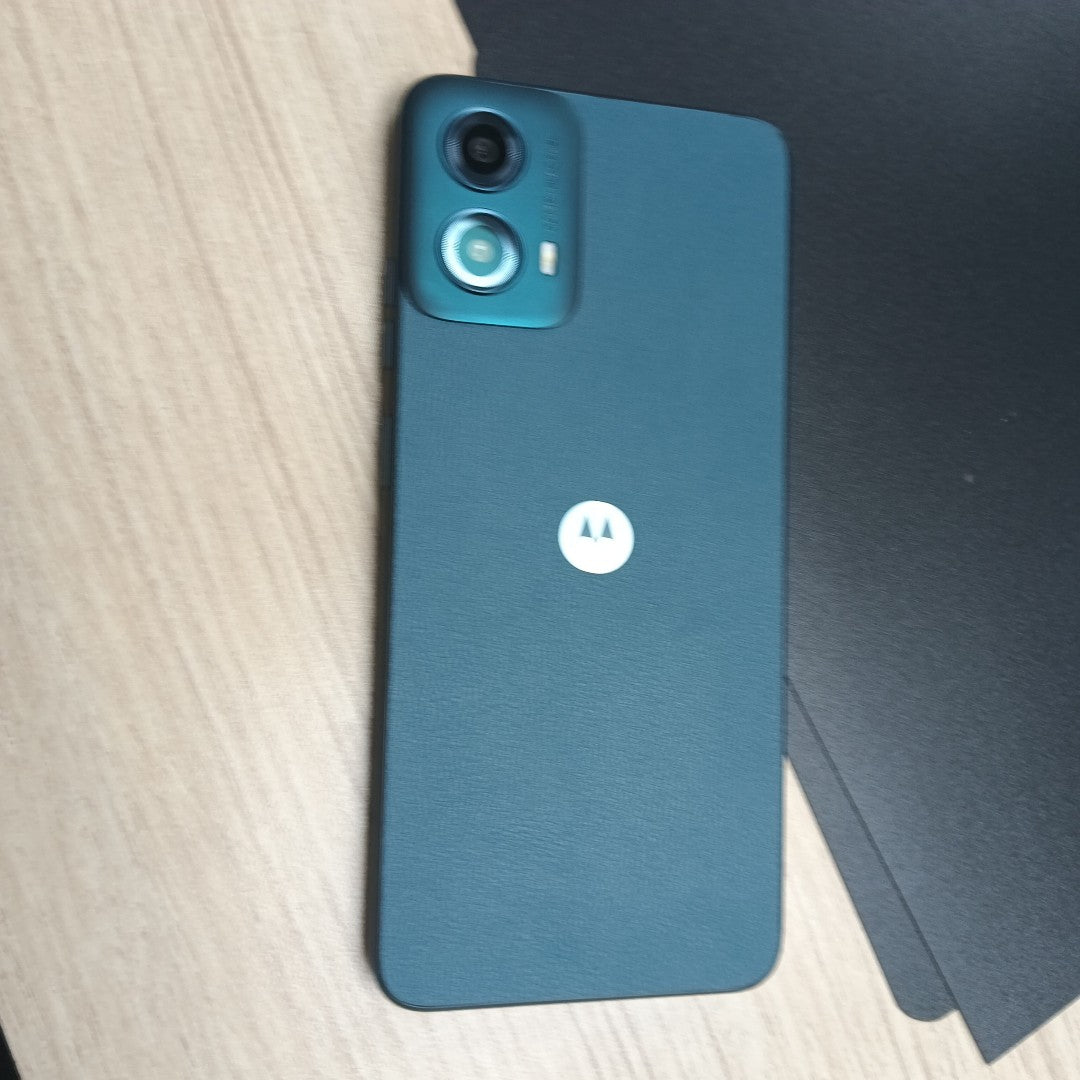 CELULAR MOTOROLA MOTO G34 5G XT2363-1 256 GB 8 GB RAM (SEMINUEVO)