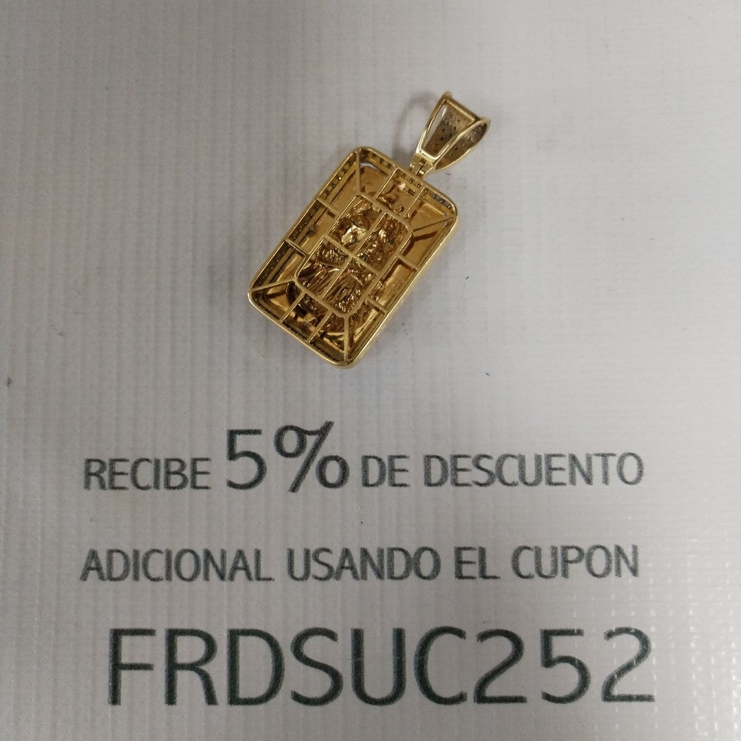 K1 20,90 GRMS 18 K ESPECIFICACIONES COMPLEMENTARIAS DIJE ROSTRO DE CRISTO CON C (SEMINUEVO)