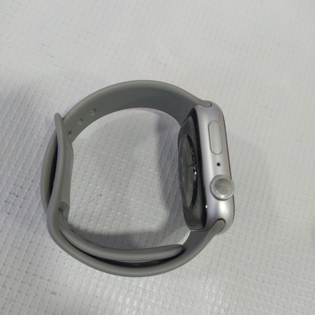 SMARTWATCH APPLE SERIES 8 ALUMINIO A2771 45 MM GPS (SEMINUEVO)