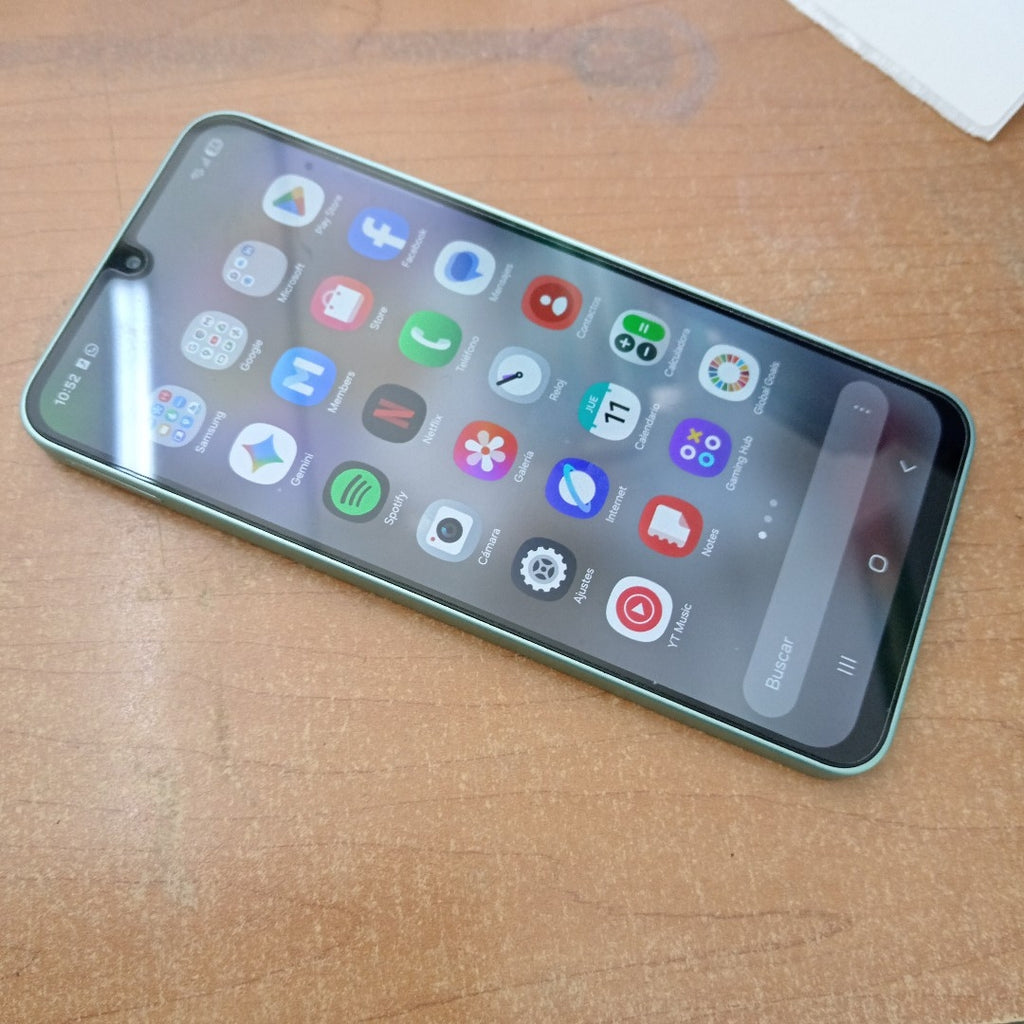 CELULAR SAMSUNG GALAXY A26 5G SM-A266M (2025) 128 GB 6 GB RAM (SEMINUEVO)