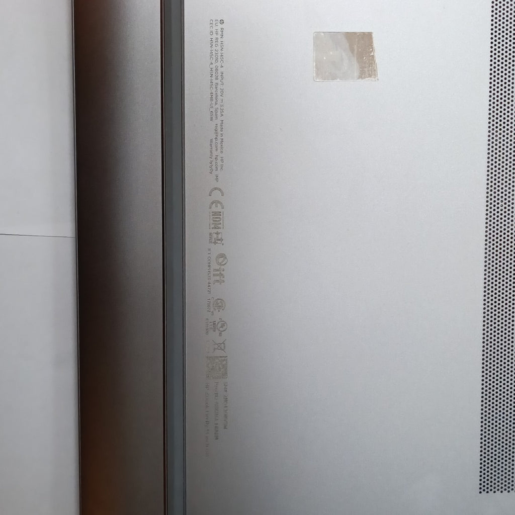 LAPTOP HP ZBOOK FIREFLY 14 G11 (2024) 512 GB SSD 16 GB RAM (SEMINUEVO)