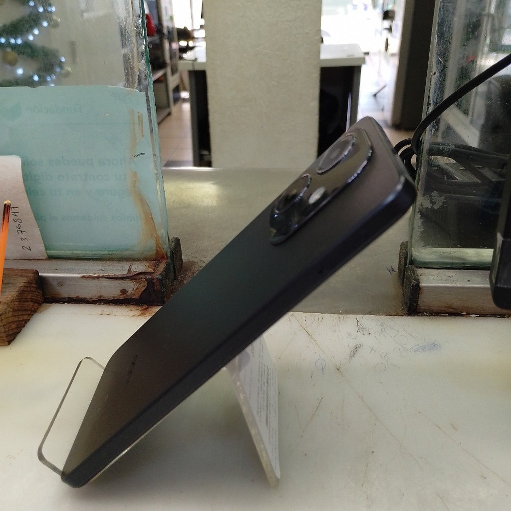 CELULAR OPPO  A60 CPH3669 256 GB 8 GB RAM (SEMINUEVO)