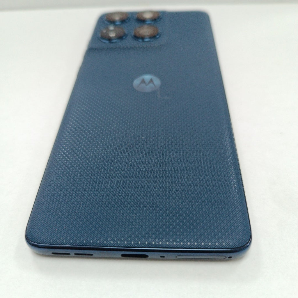 CELULAR MOTOROLA EDGE 60 XT2505-3 (2025) 512 GB 12 GB RAM (SEMINUEVO)