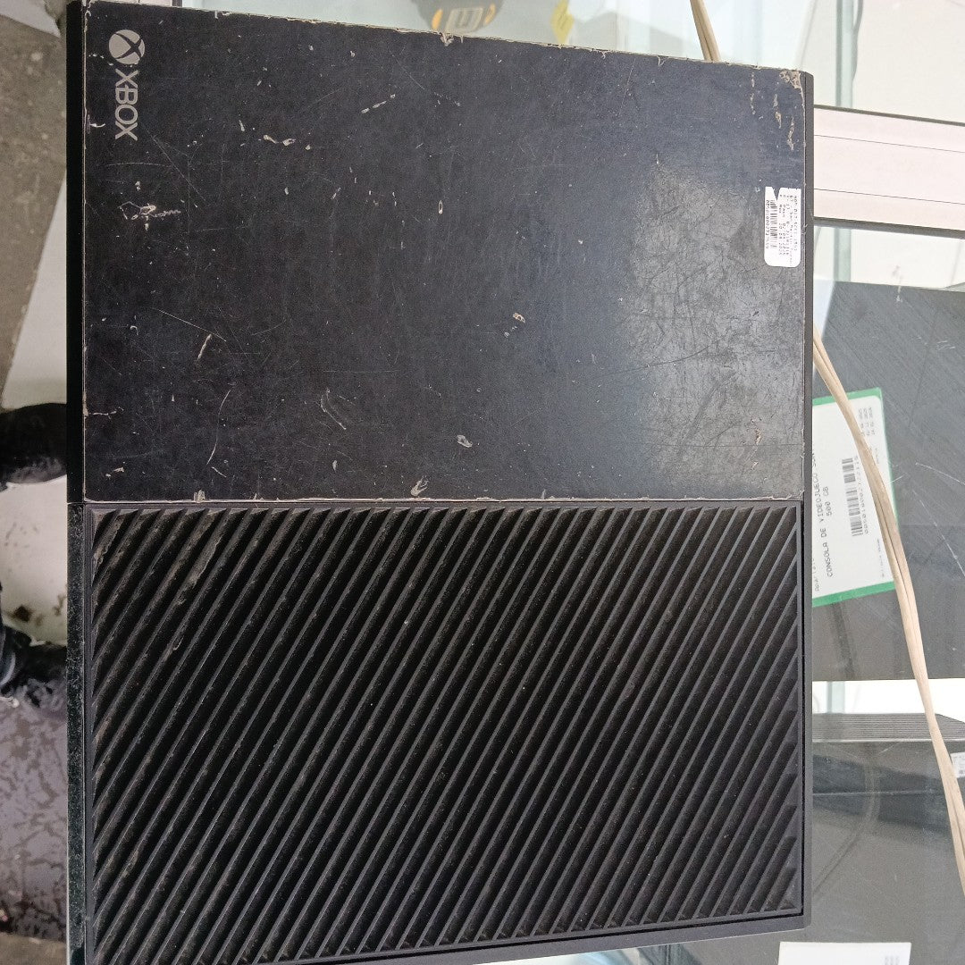 CONSOLA DE VIDEOJUEGO MICROSOFT XBOX ONE 1 TB (SEMINUEVO)