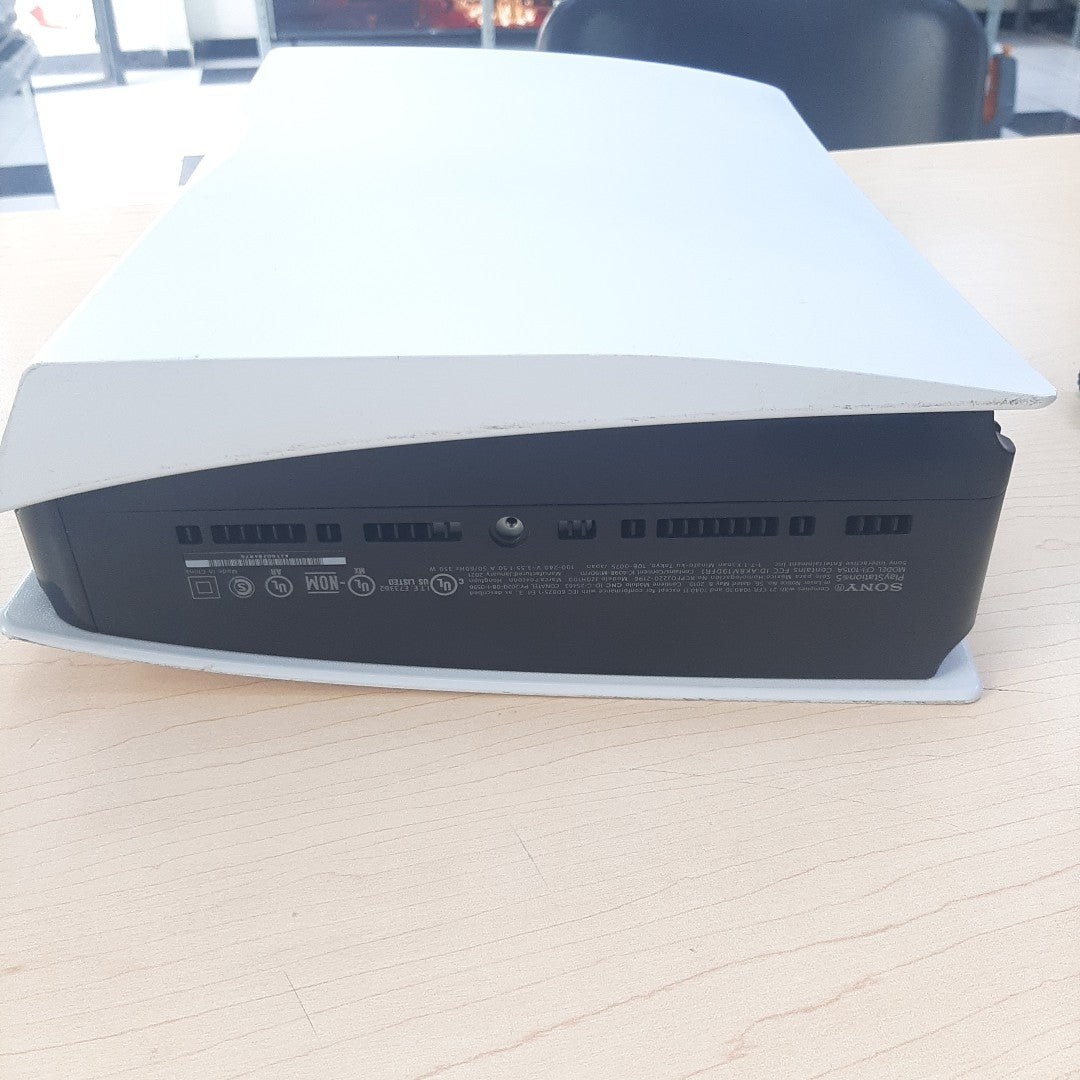 CONSOLA DE VIDEOJUEGO SONY PS5 825 SSD