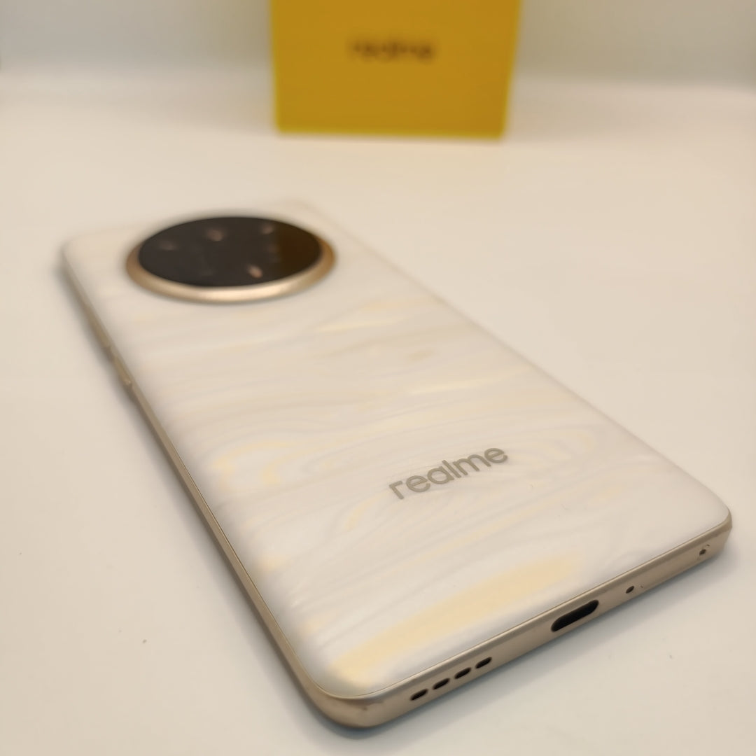 CELULAR REALME 14 PRO 5G RMX5056 (2025) 256 GB 8 GB RAM (SEMINUEVO)