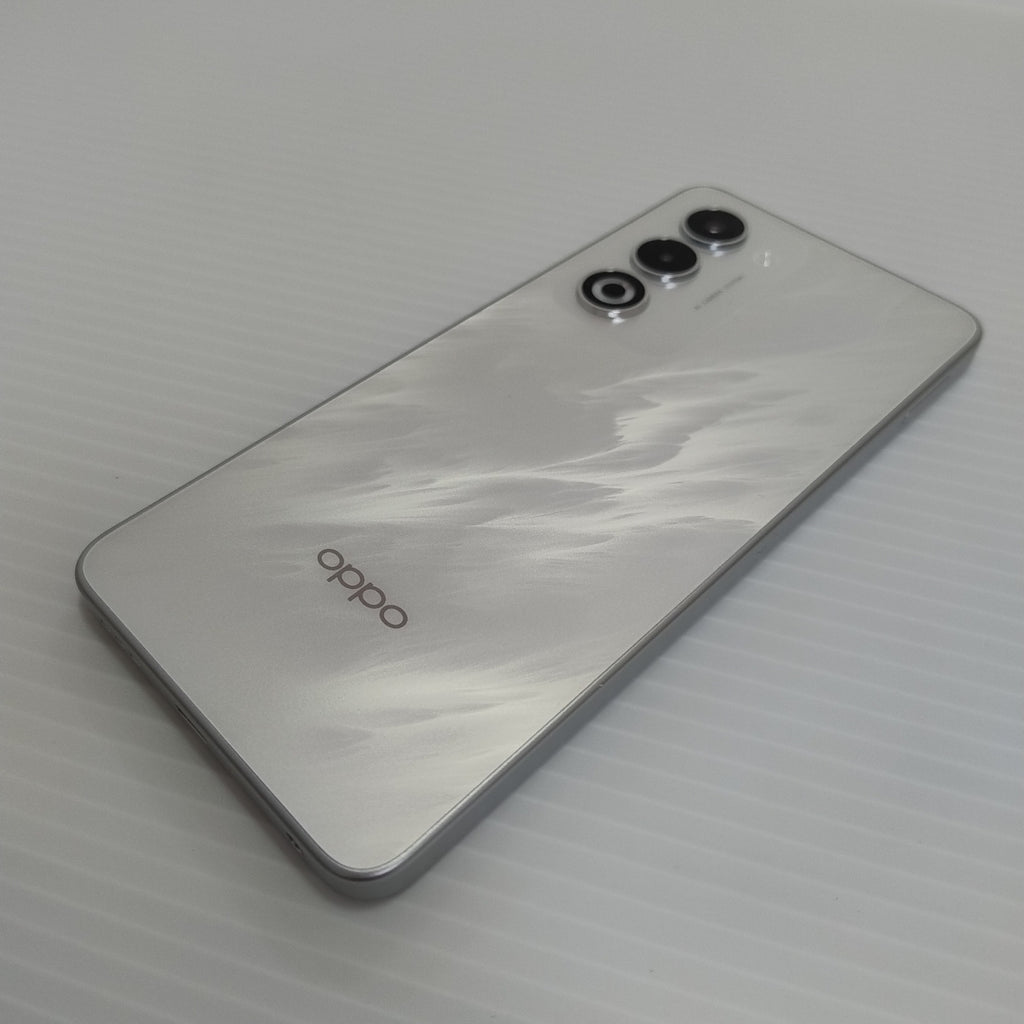 CELULAR OPPO  A5 CPH2727 (2025) 256 GB 4 GB RAM (SEMINUEVO)