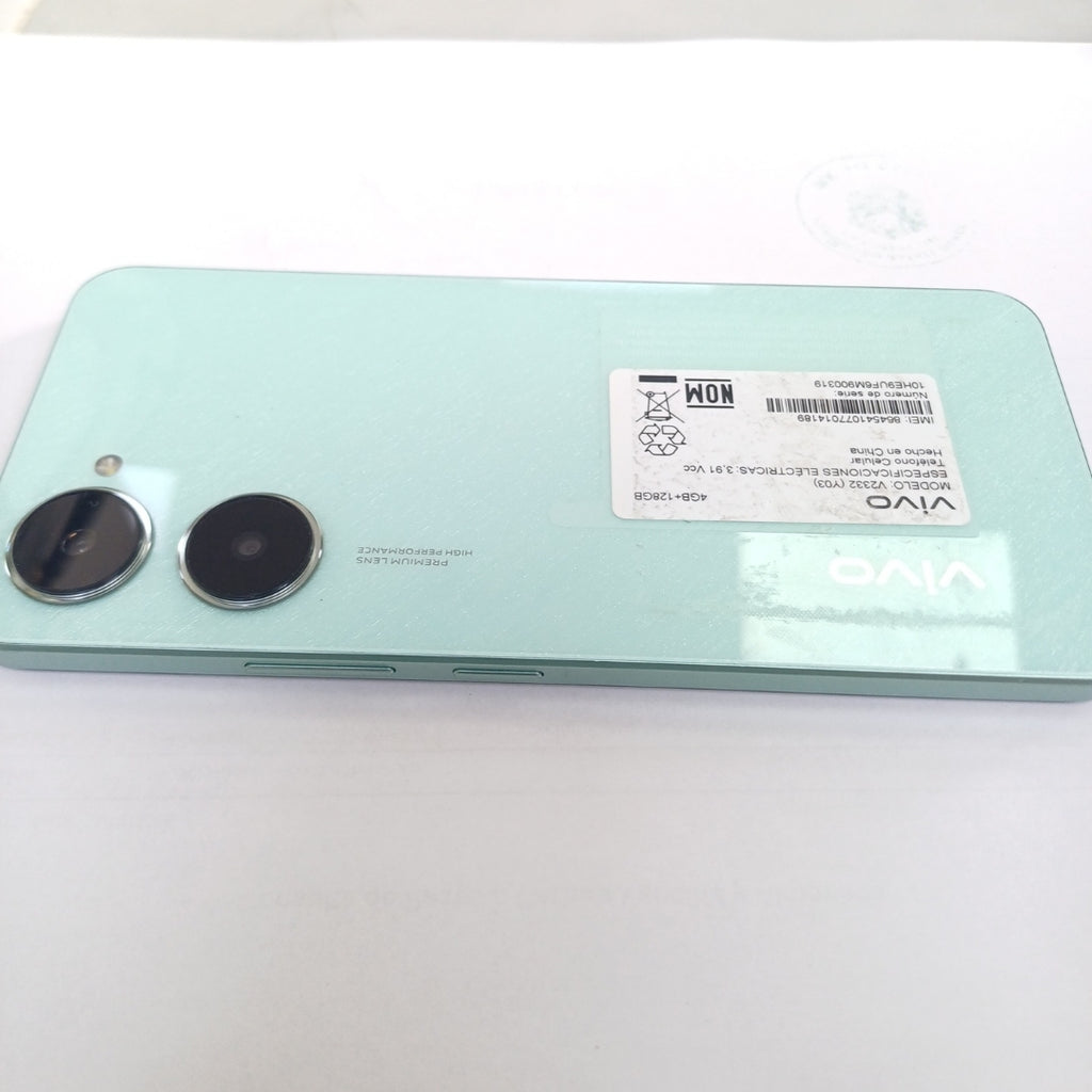 CELULAR VIVO Y03 V2332 (2024) 128 GB 4 GB RAM (SEMINUEVO)