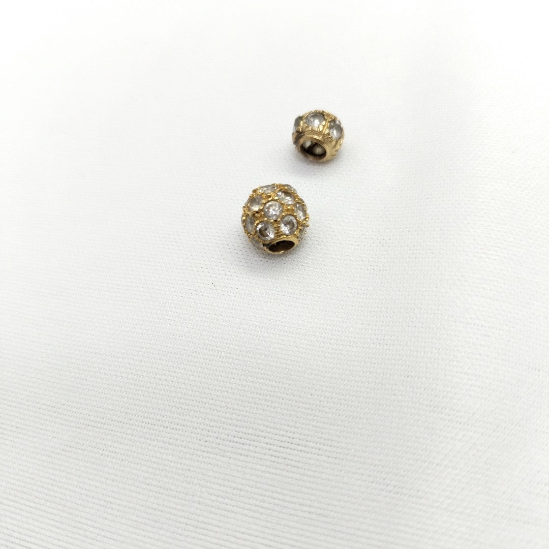 K1 2,20 GRMS 10 K ESPECIFICACIONES COMPLEMENTARIAS 2 DIJES CIRCONIA MALTRATADOS (SEMINUEVO)