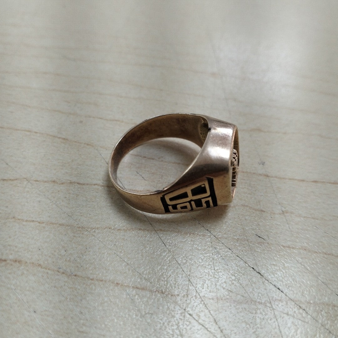ANILLO DE GRADUACIÓN ORO 10 K 7.9 GRMS (SEMINUEVO)