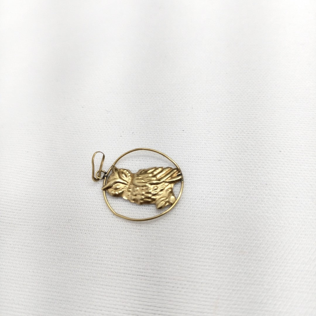 K1 0,40 GRMS 10 K ESPECIFICACIONES COMPLEMENTARIAS DIJE BUHO MALTRATADO (SEMINUEVO)