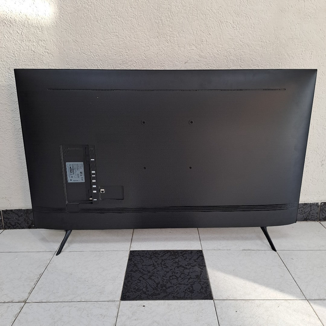 PANTALLA SAMSUNG UN55CU7000F (2024) 55" LED 4K (SEMINUEVO)