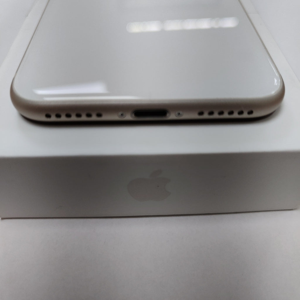 CELULAR APPLE IPHONE SE 3 A2595 64 GB 4 GB RAM (SEMINUEVO)