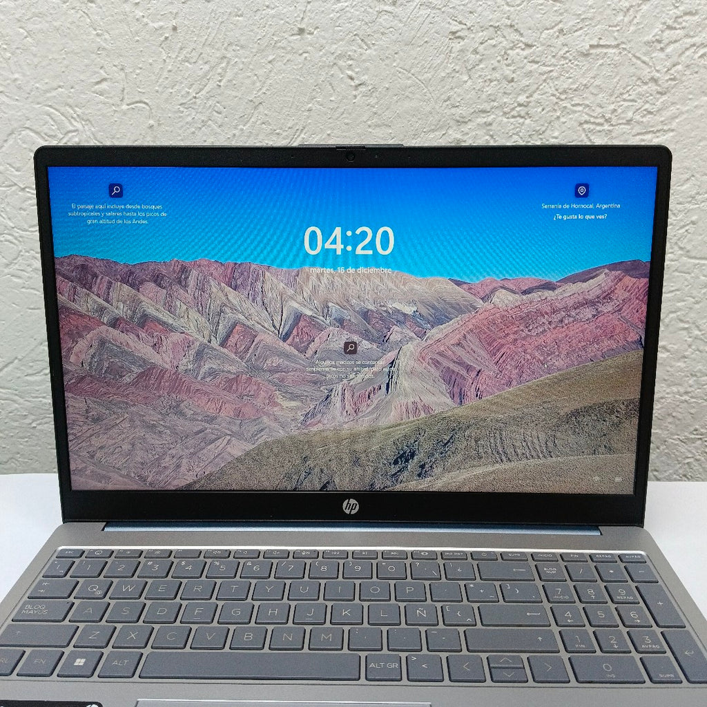 LAPTOP HP 15-FD0000LA (2024) 512 GB SSD 8 GB RAM (SEMINUEVO)