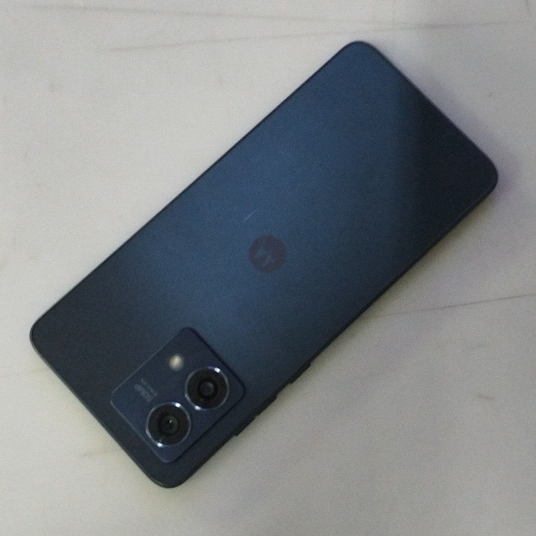 CELULAR MOTOROLA MOTO G84 XT2347-1 (2023) 256 GB 8 GB RAM (SEMINUEVO)