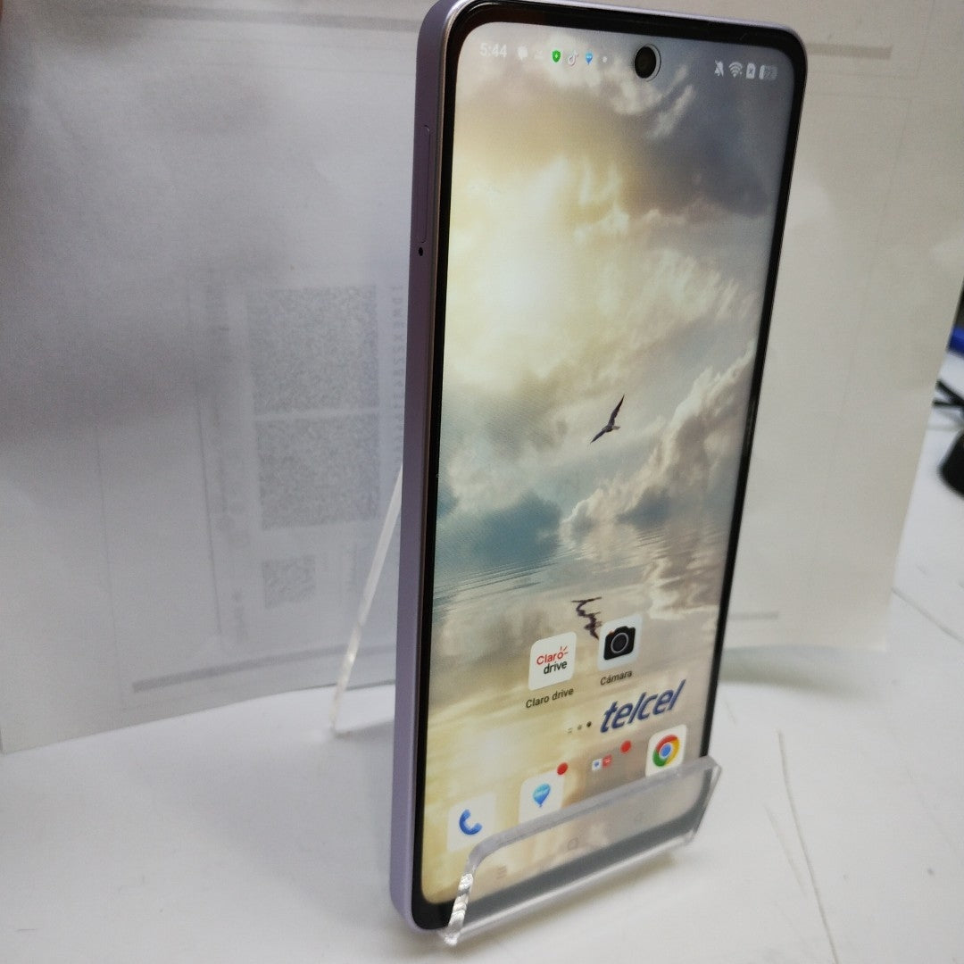 CELULAR OPPO  A5 PRO 5G CPH2695 (2025) 256 GB 8 GB RAM (SEMINUEVO)