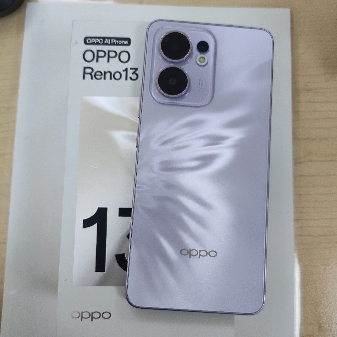CELULAR OPPO  RENO 13F 5G CPH2699 (2025) 256 GB 12 GB RAM (SEMINUEVO)
