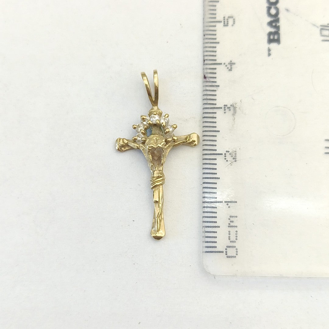 K1 2,70 GRMS 14 K ESPECIFICACIONES COMPLEMENTARIAS DIJE CRUCIFIJO CON CIRCONIA B (SEMINUEVO)