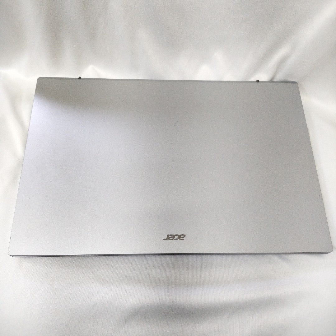 LAPTOP ACER ASPIRE 3 15 A315-44P-R5Y9 (2024) 512 GB SSD 16 GB RAM (SEMINUEVO)