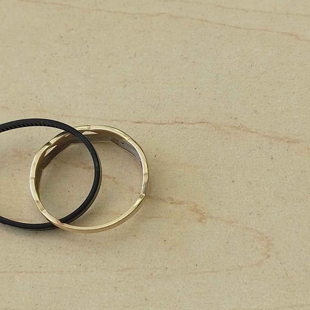 ANILLITO ORO, RODIADO 10 K 1.1 GRMS (SEMINUEVO)