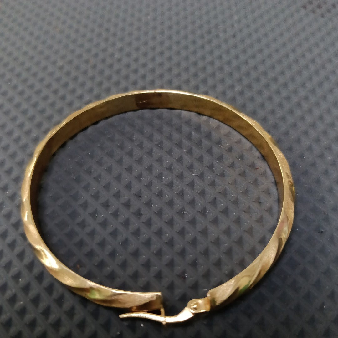 ARRACADAS PAR ORO 14 K 5.2 GRMS (SEMINUEVO)