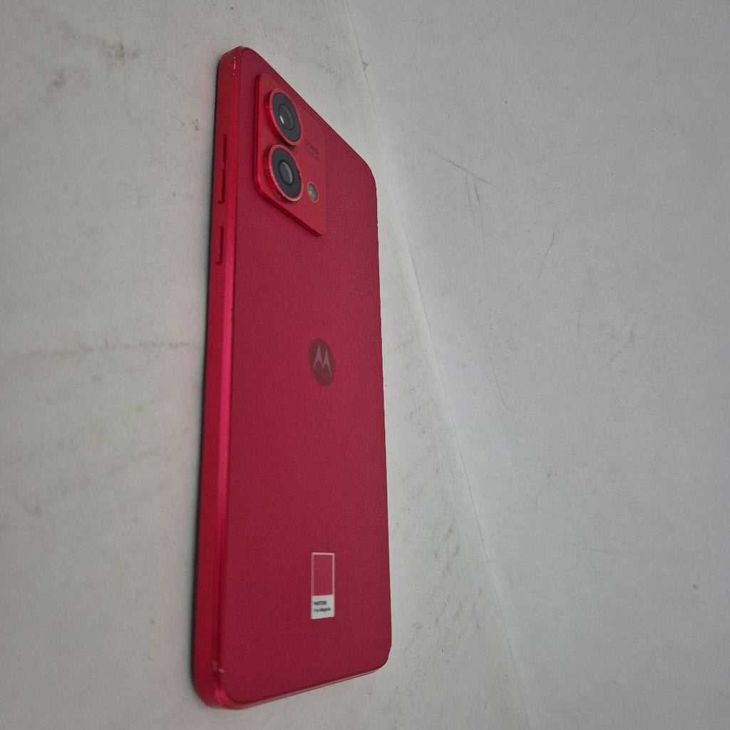 CELULAR MOTOROLA MOTO G84 XT2347-1 (2023) 256 GB 8 GB RAM (SEMINUEVO)