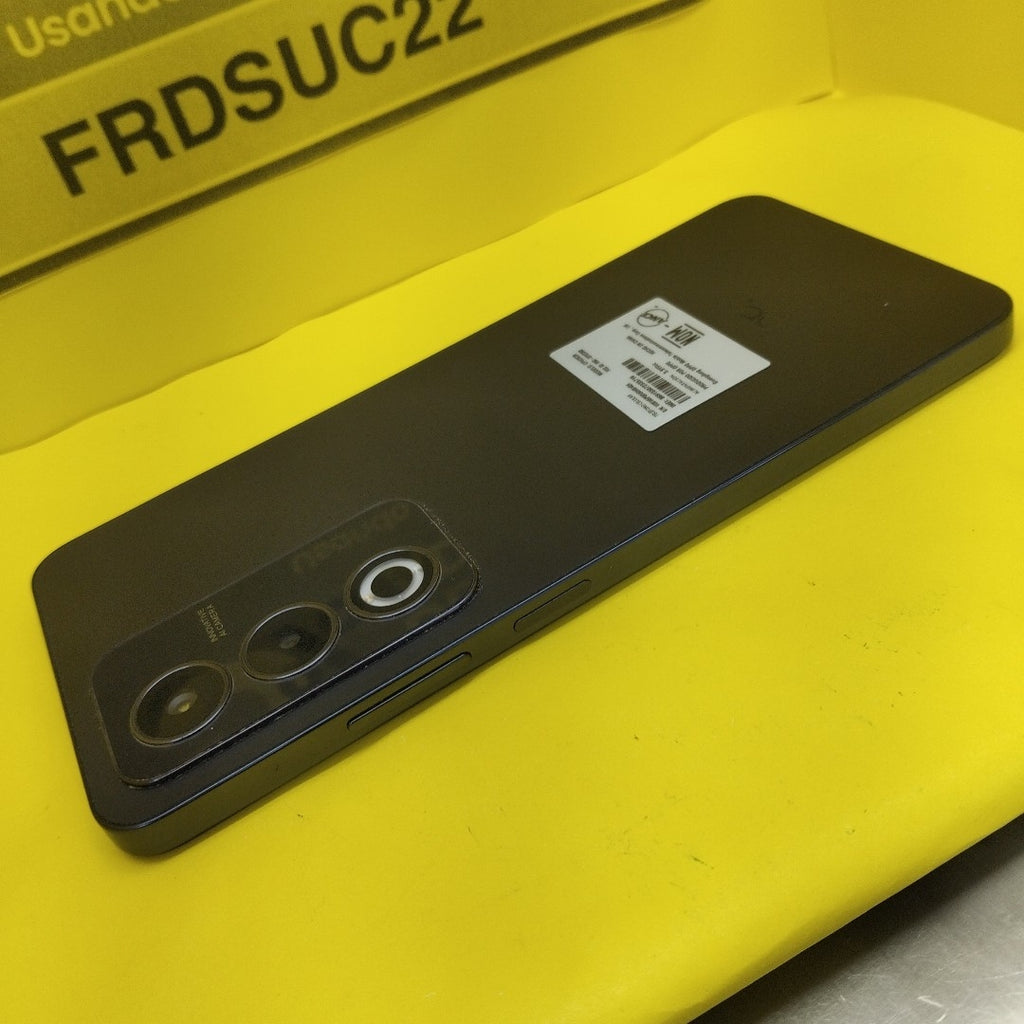 CELULAR OPPO  A80 5G CPH2639 (2024) 256 GB 8 GB RAM (SEMINUEVO)