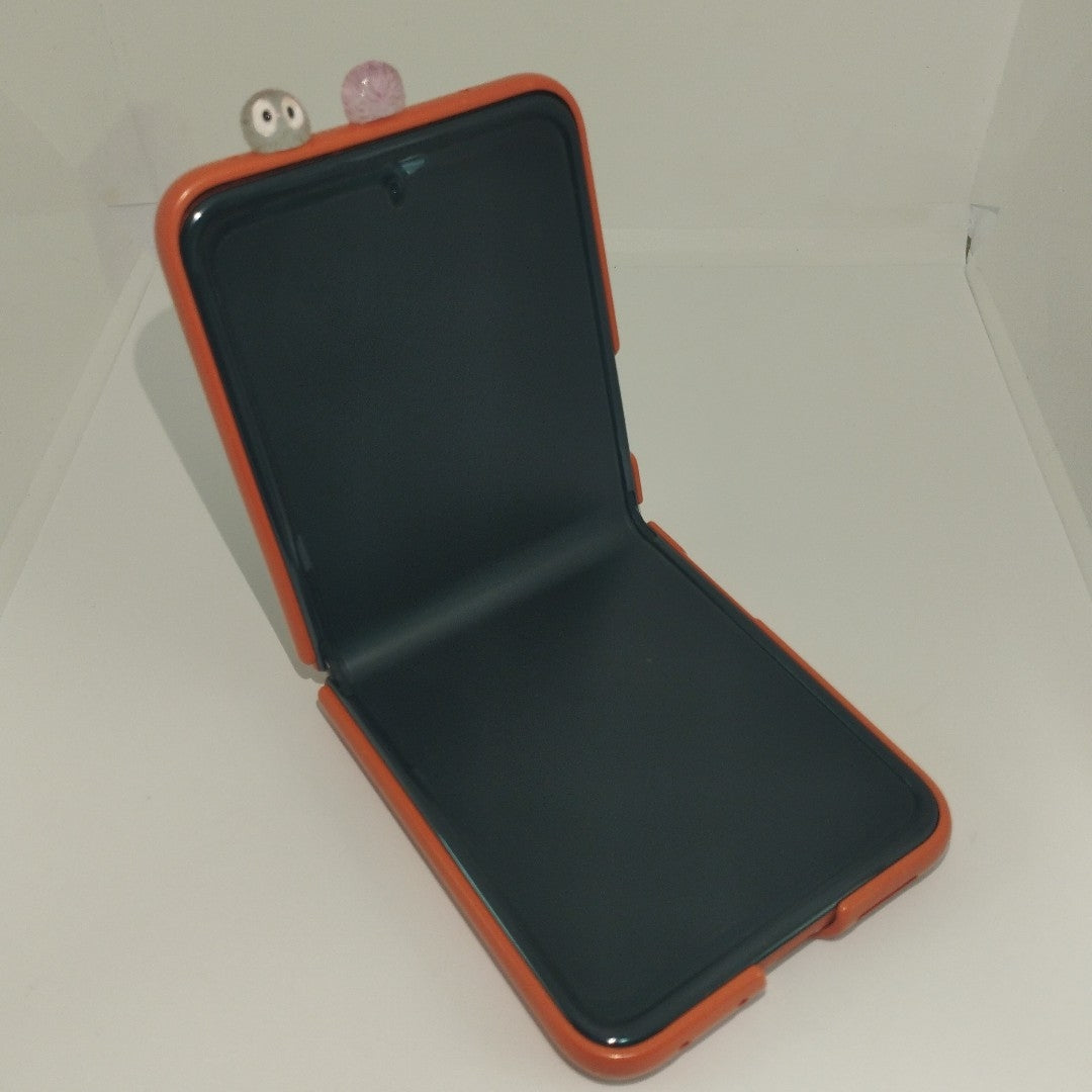 CELULAR MOTOROLA RAZR 50 5G XT2453-1 512 GB 12 GB RAM (SEMINUEVO)