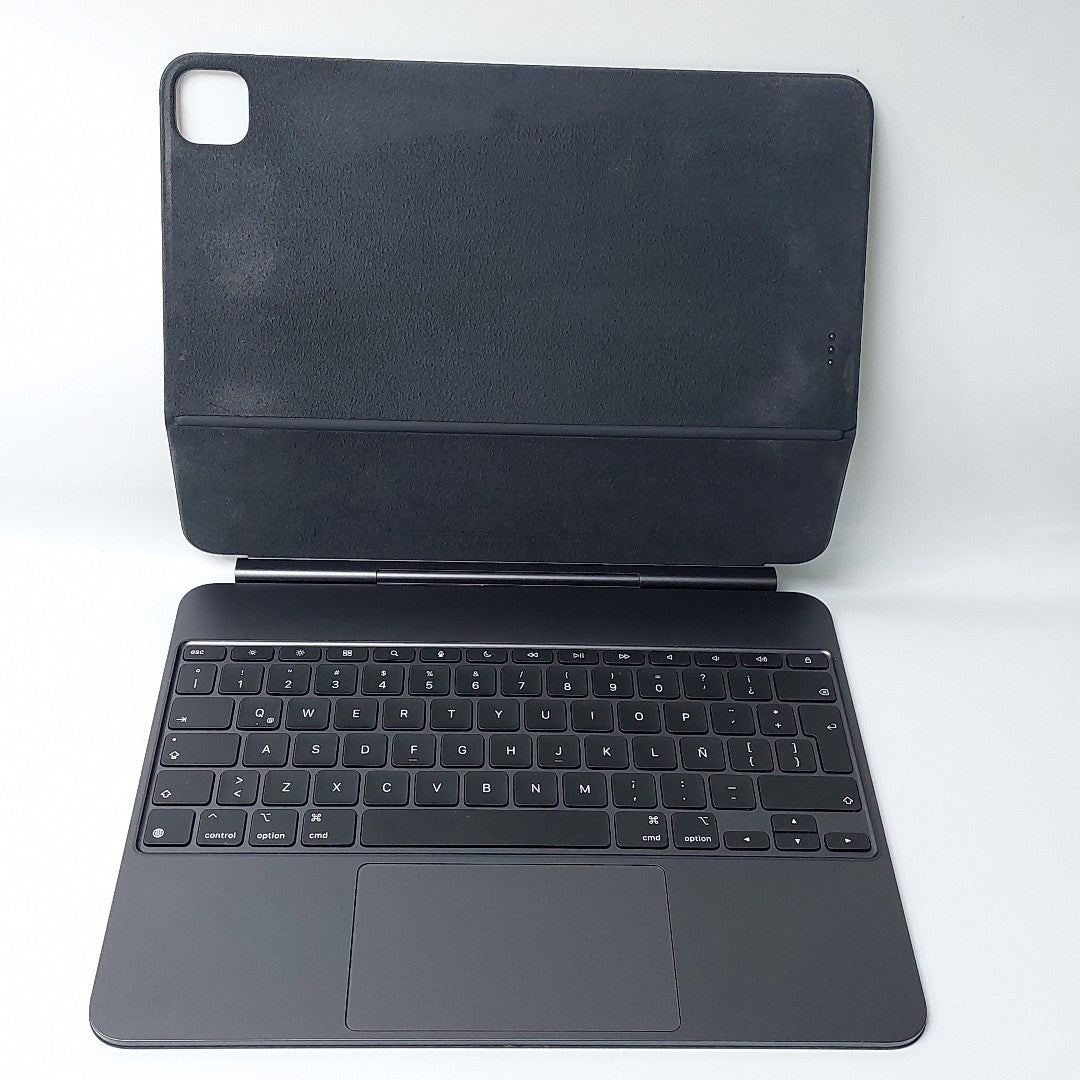 TECLADO INALAMBRICO APPLE MAGIC KEYBOARD A2974 RECARGABLE (SEMINUEVO)