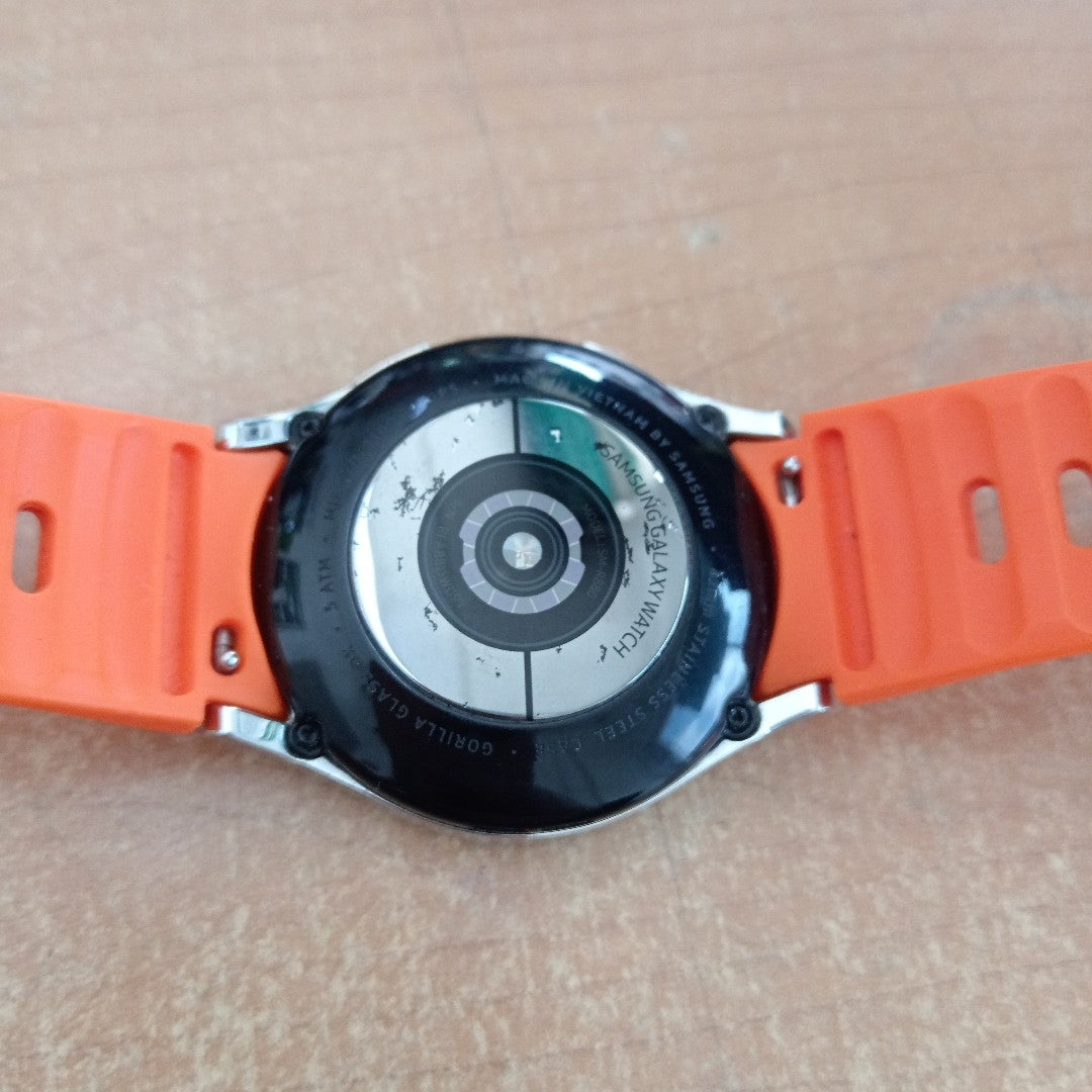 SMARTWATCH SAMSUNG GALAXY WATCH 4 CLASSIC SM-R880 42 MM GPS (SEMINUEVO)