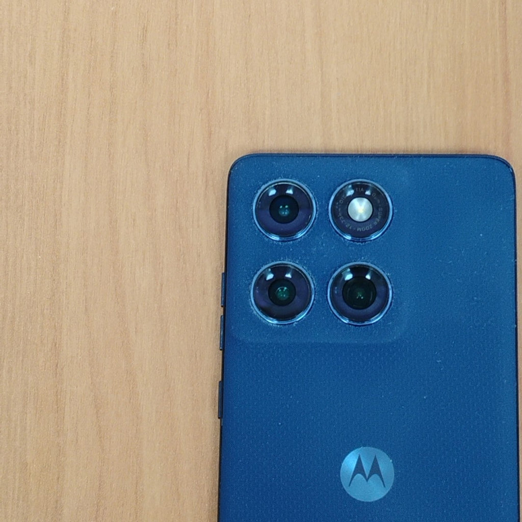 CELULAR MOTOROLA EDGE 60 XT2505-3 (2025) 512 GB 12 GB RAM (SEMINUEVO)