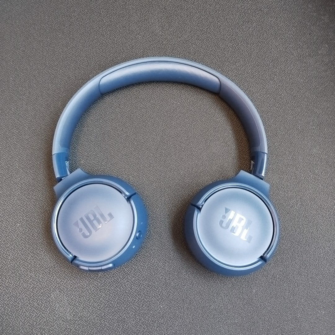 AUDIFONOS JBL TUNE 520BT  INALAMBRICO ON EAR (SEMINUEVO)