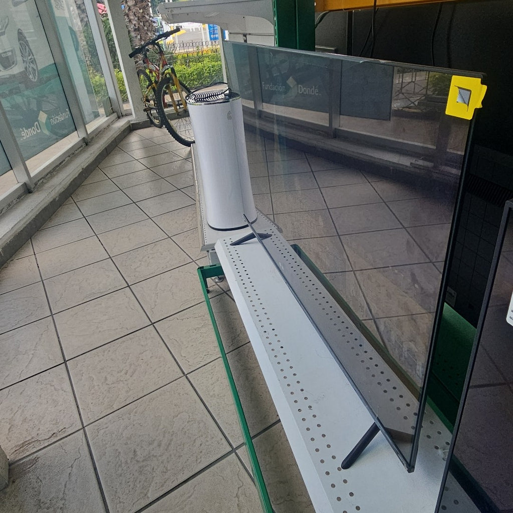 PANTALLA HISENSE 50R6E4 (2021) 50" LED 4K (SEMINUEVO)