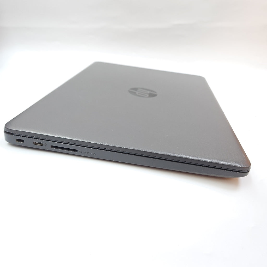 LAPTOP HP 240 G8 (2022) 500 GB  4 GB RAM (SEMINUEVO)