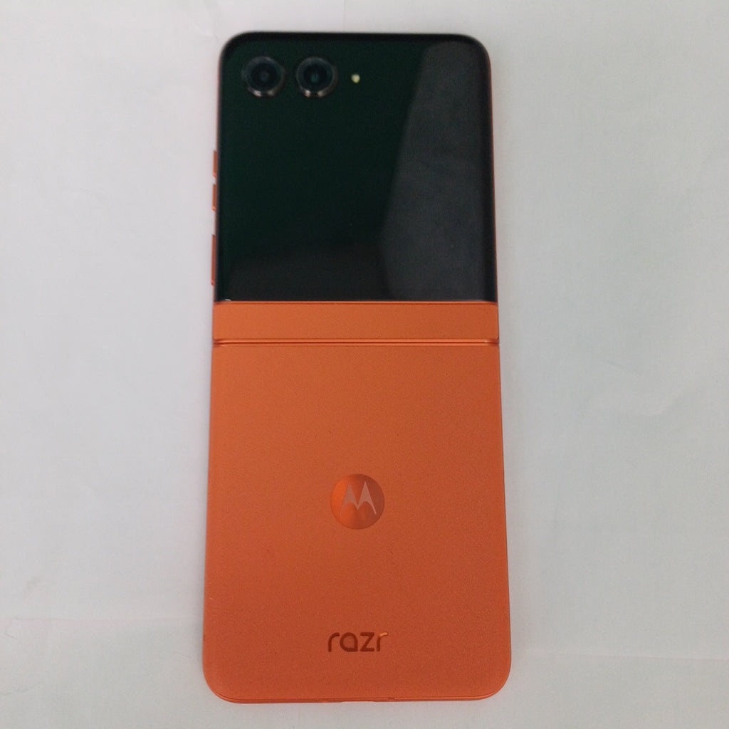 CELULAR MOTOROLA RAZR 50 5G XT2453-1 512 GB 12 GB RAM (SEMINUEVO)