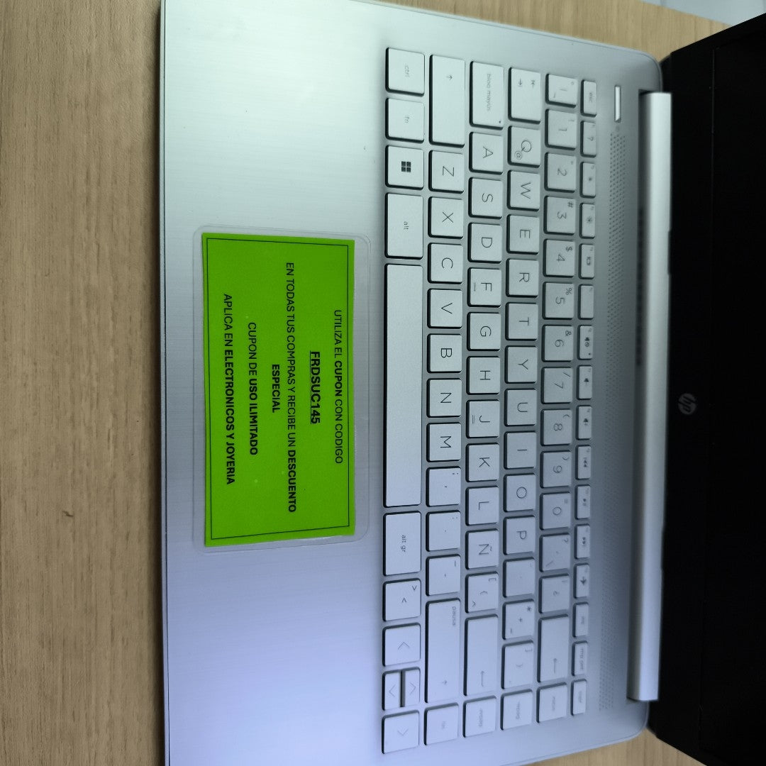 LAPTOP HP 14-DQ0530LA(2024) 256 GB SSD 8 GB RAM (SEMINUEVO)