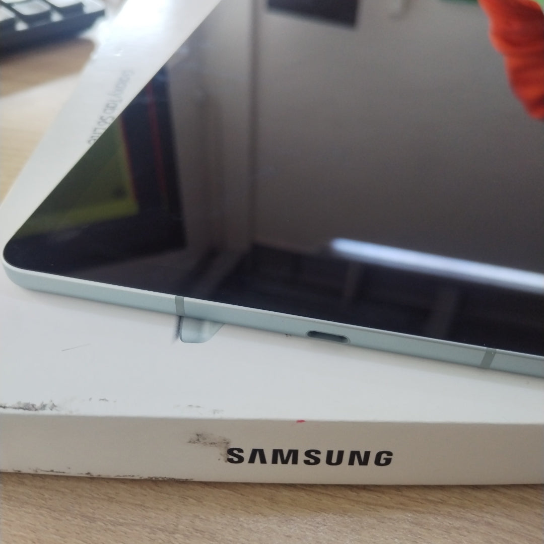 TABLETA SAMSUNG GALAXY TAB S6 LITE SM-P620 (2024) 128 GB 4 GB RAM (SEMINUEVO)