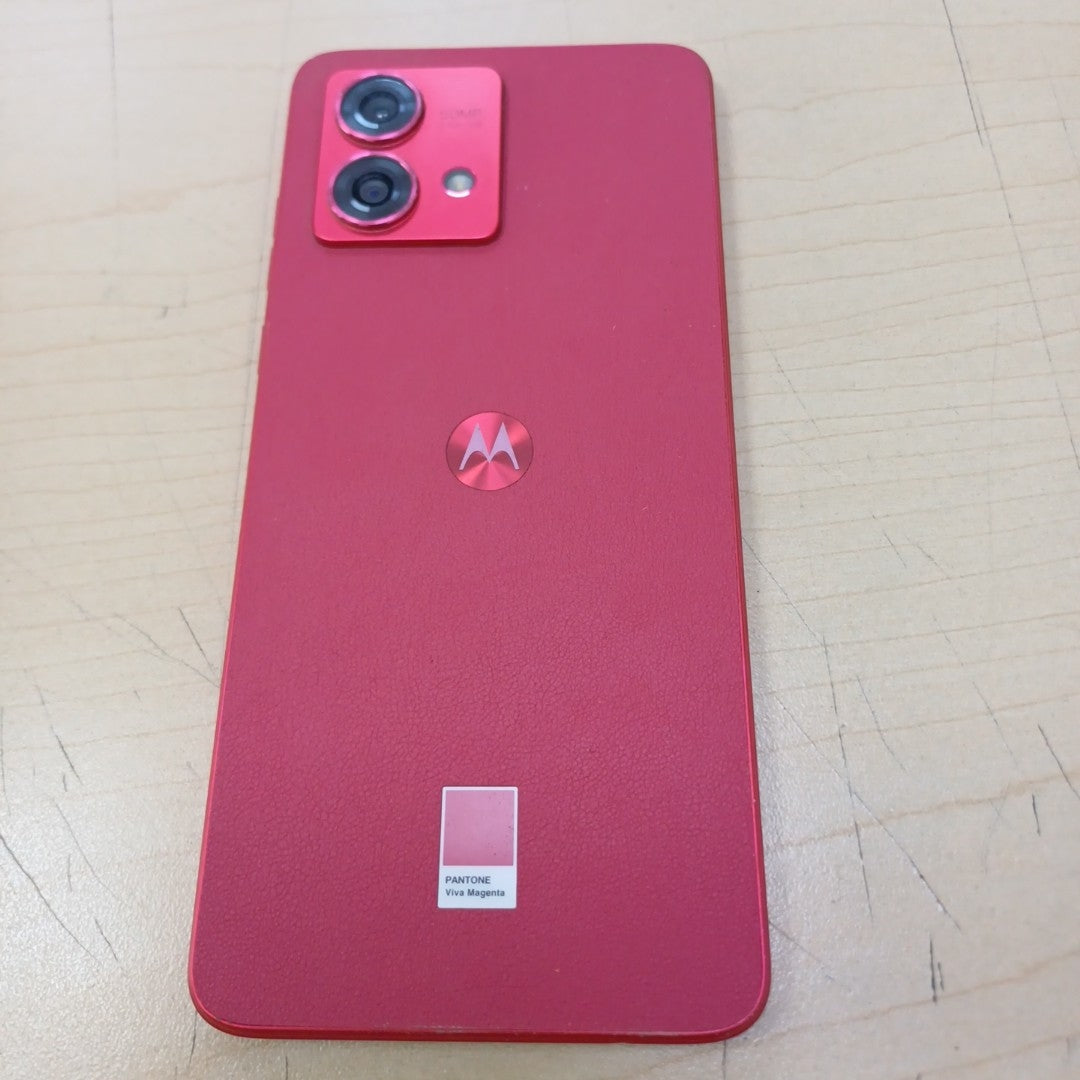 CELULAR MOTOROLA MOTO G84 XT2347-1 (2023) 256 GB 8 GB RAM (SEMINUEVO)