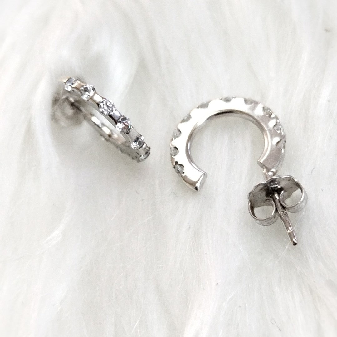 ARETES PAR ORO, ORO BLANCO 14 K 2 GRMS (SEMINUEVO)