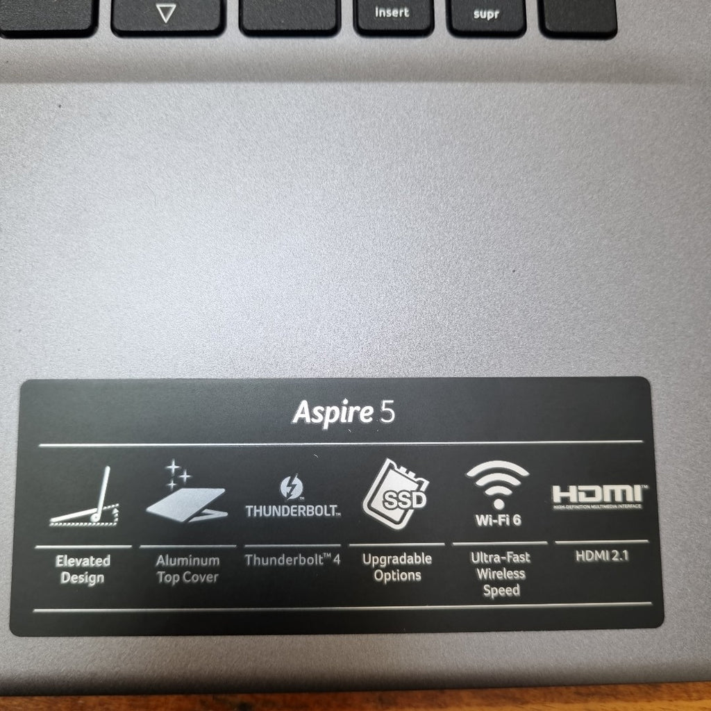 LAPTOP ACER ASPIRE 5 A514-54-79V9 (2023) 512 GB SSD 16 GB RAM (SEMINUEVO)